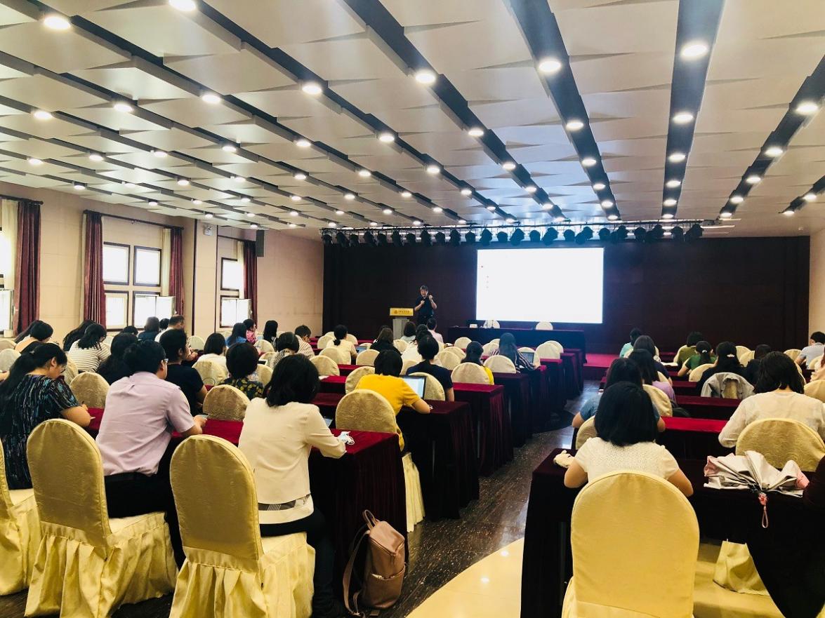 我校邀請南洋理工大學教授舉辦教學方法改革專題講座2